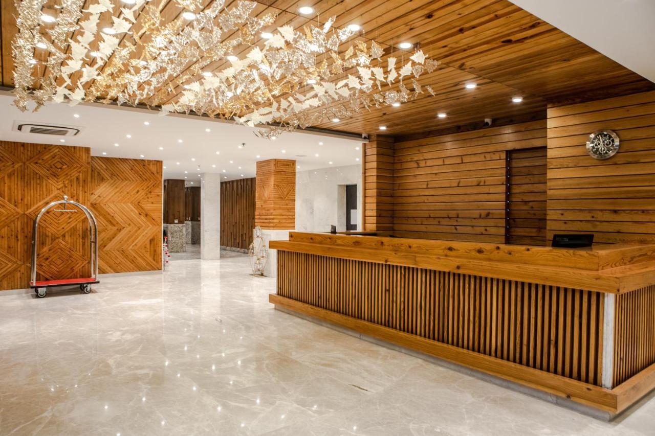 Palchan Hotel & Spa - A Member Of Radisson Individuals Retreats 마날리 외부 사진