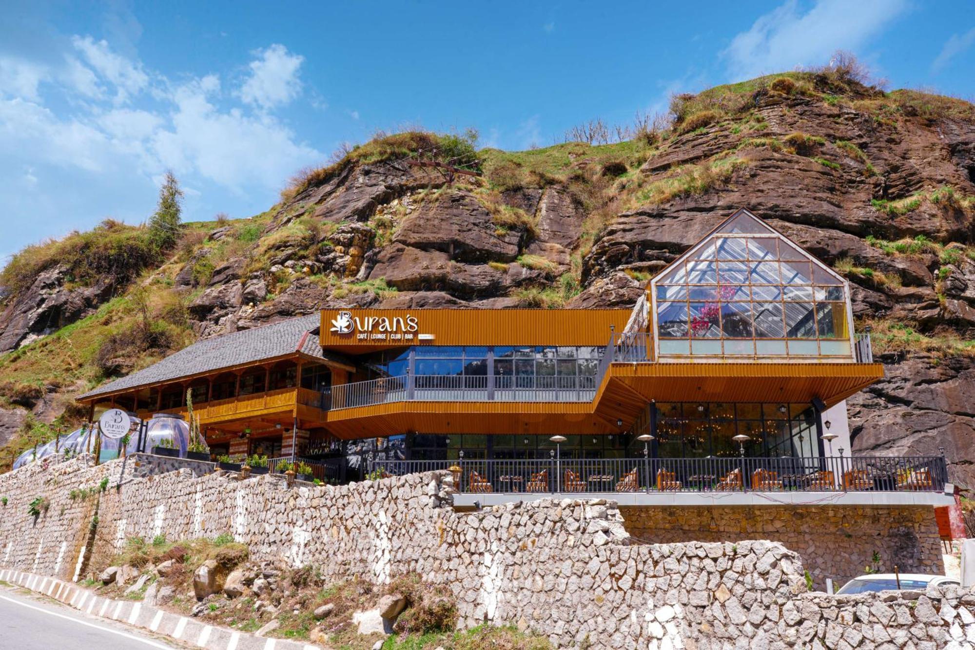 Palchan Hotel & Spa - A Member Of Radisson Individuals Retreats 마날리 외부 사진