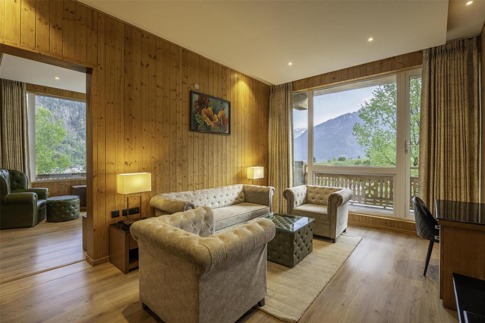 Palchan Hotel & Spa - A Member Of Radisson Individuals Retreats 마날리 외부 사진