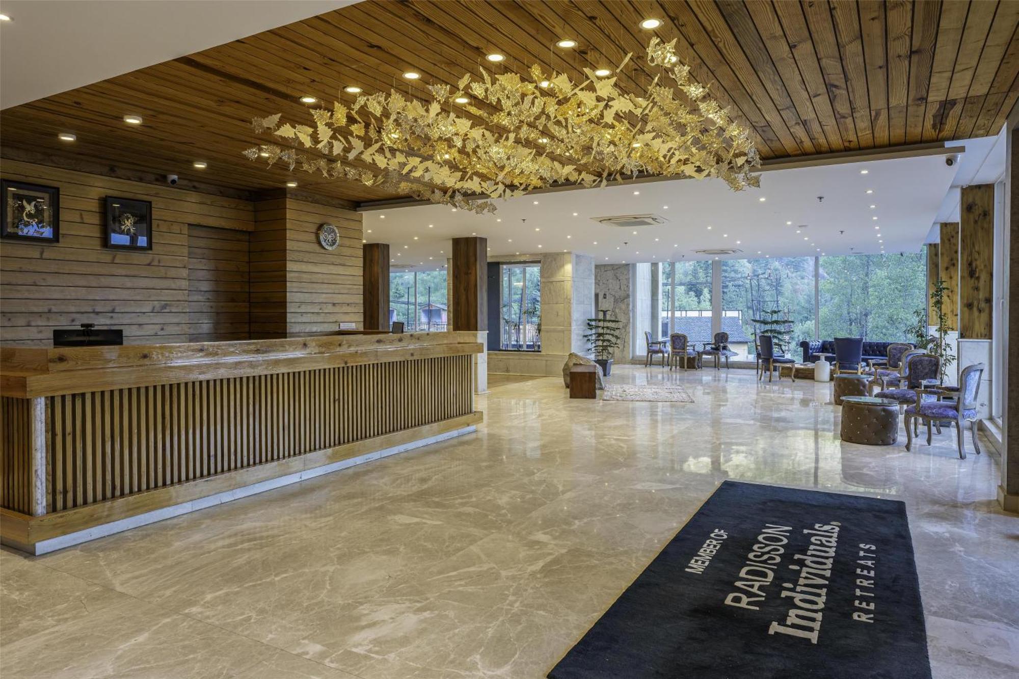 Palchan Hotel & Spa - A Member Of Radisson Individuals Retreats 마날리 외부 사진